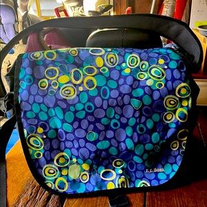 L.L. Bean Large Messenger Bag/Maine